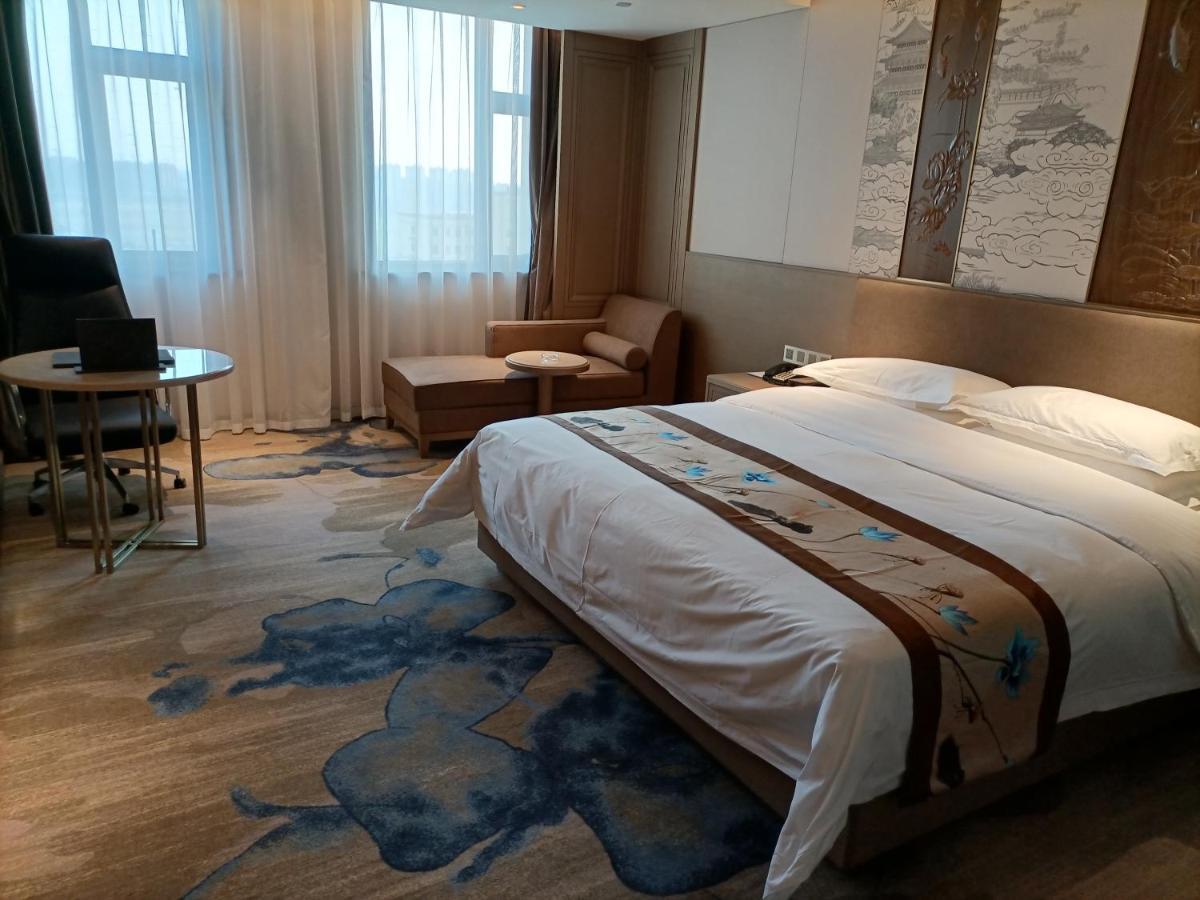 Baoying Jinling Hotel Экстерьер фото