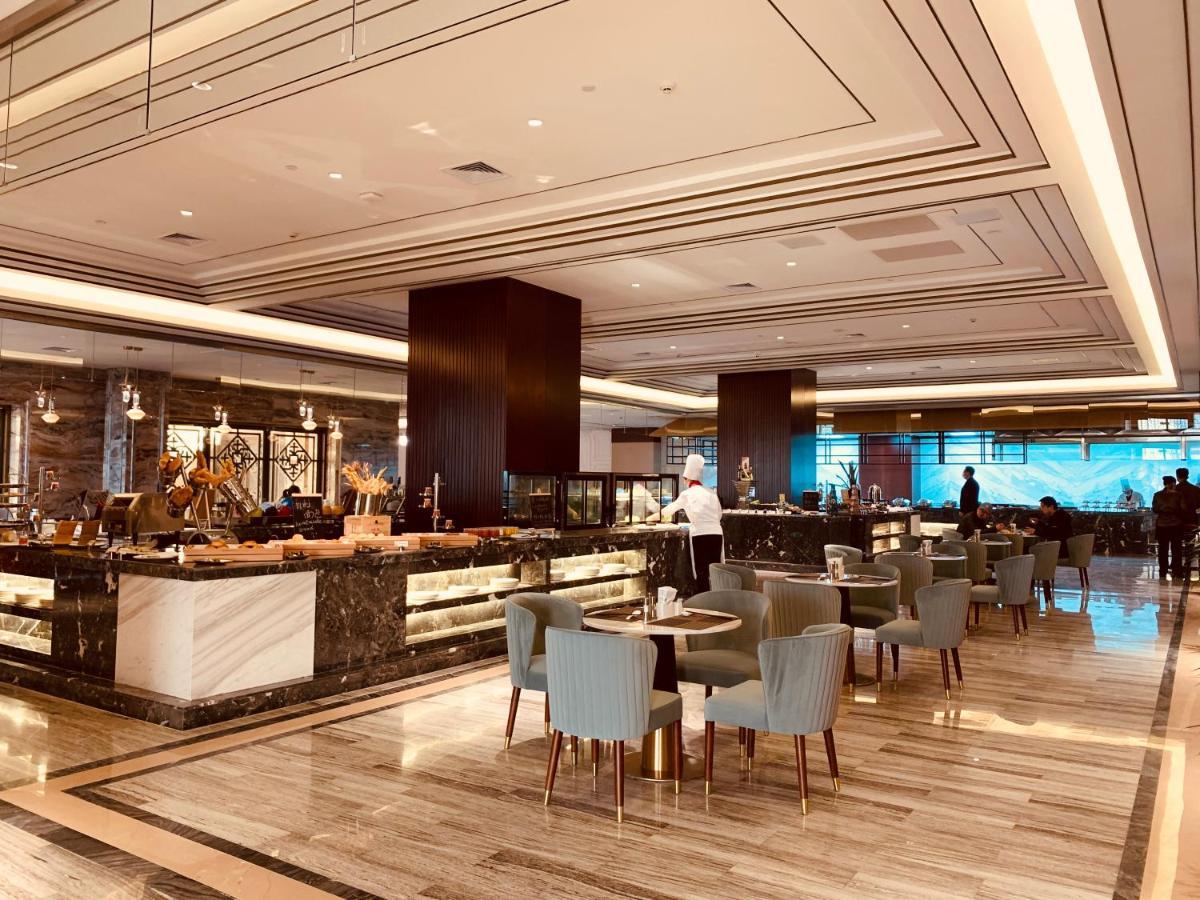 Baoying Jinling Hotel Экстерьер фото